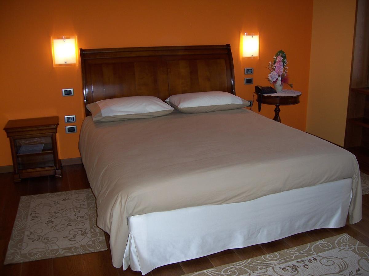 Locanda Da Gerry Castelcucco Luaran gambar